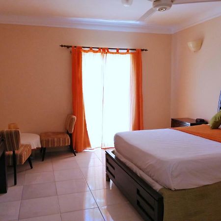 Hotel Dominicana Plus Bavaro Luaran gambar