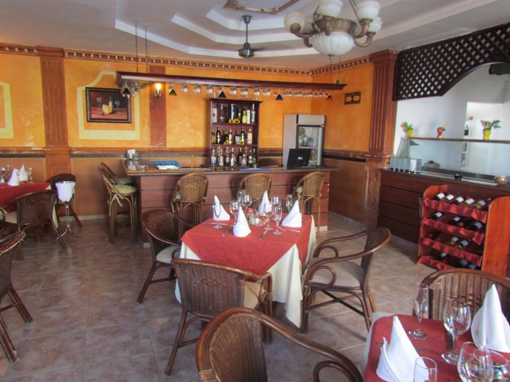 Hotel Dominicana Plus Bavaro Luaran gambar